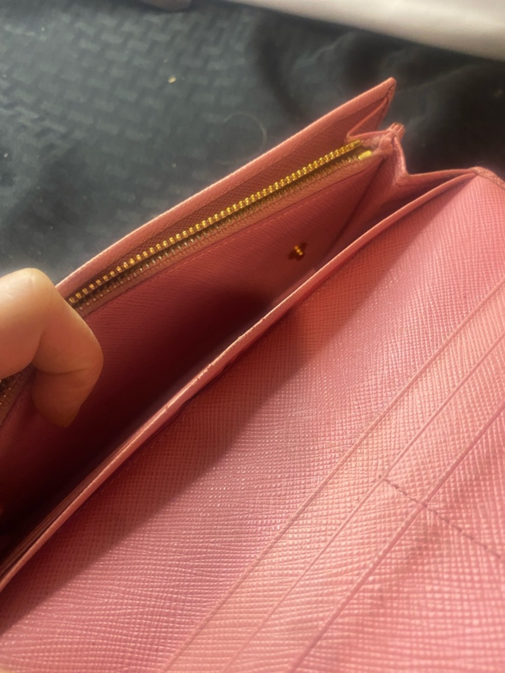 Prada Pink long wallet w/ ID card holder see pics - Picture 6 of 12